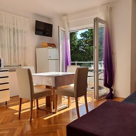 The Nifty Nook Apartments Novalja Exterior photo